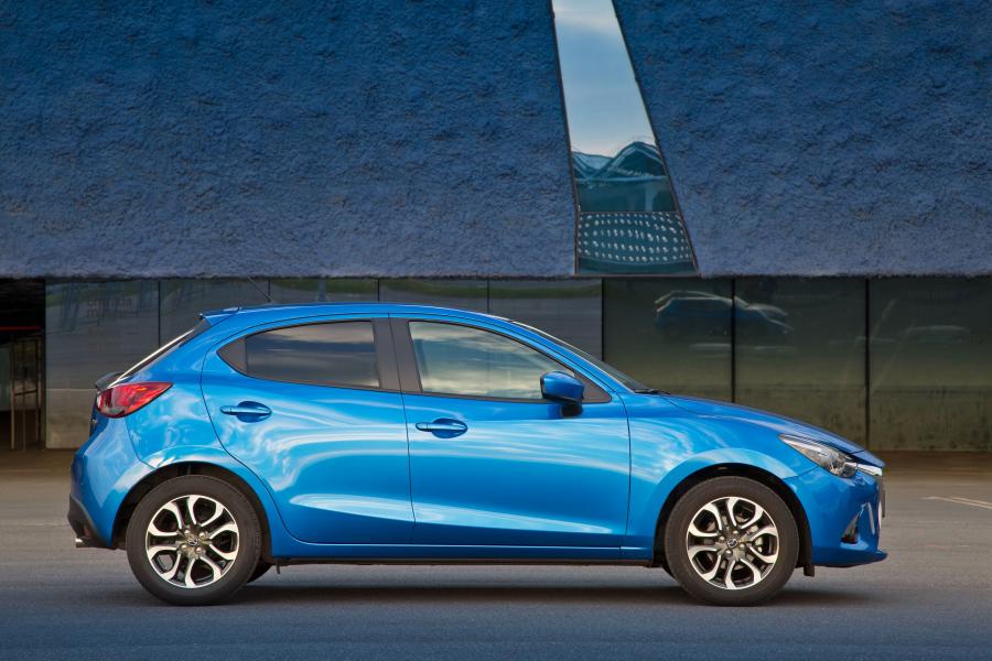  Mazda2 2014 года  (фото 15 из 30)